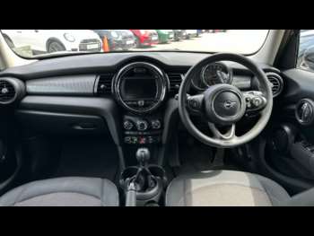 Used MINI Hatch 2019 for sale - 74890549: Photo