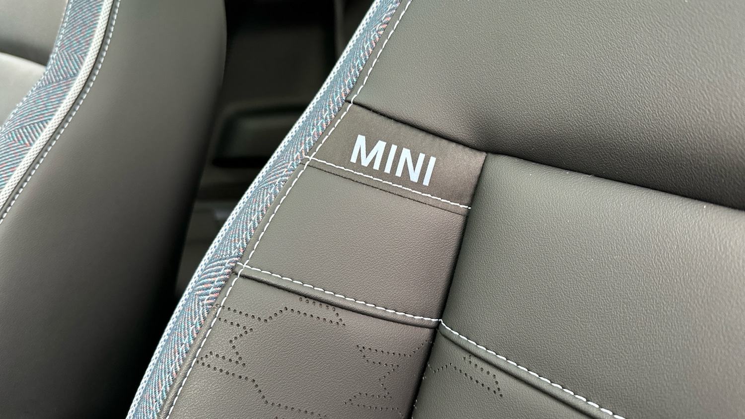 Used MINI Cooper 2024 for sale - 76692663: Photo 31