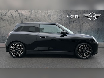 Used MINI Cooper 2024 for sale - 76692663: Photo