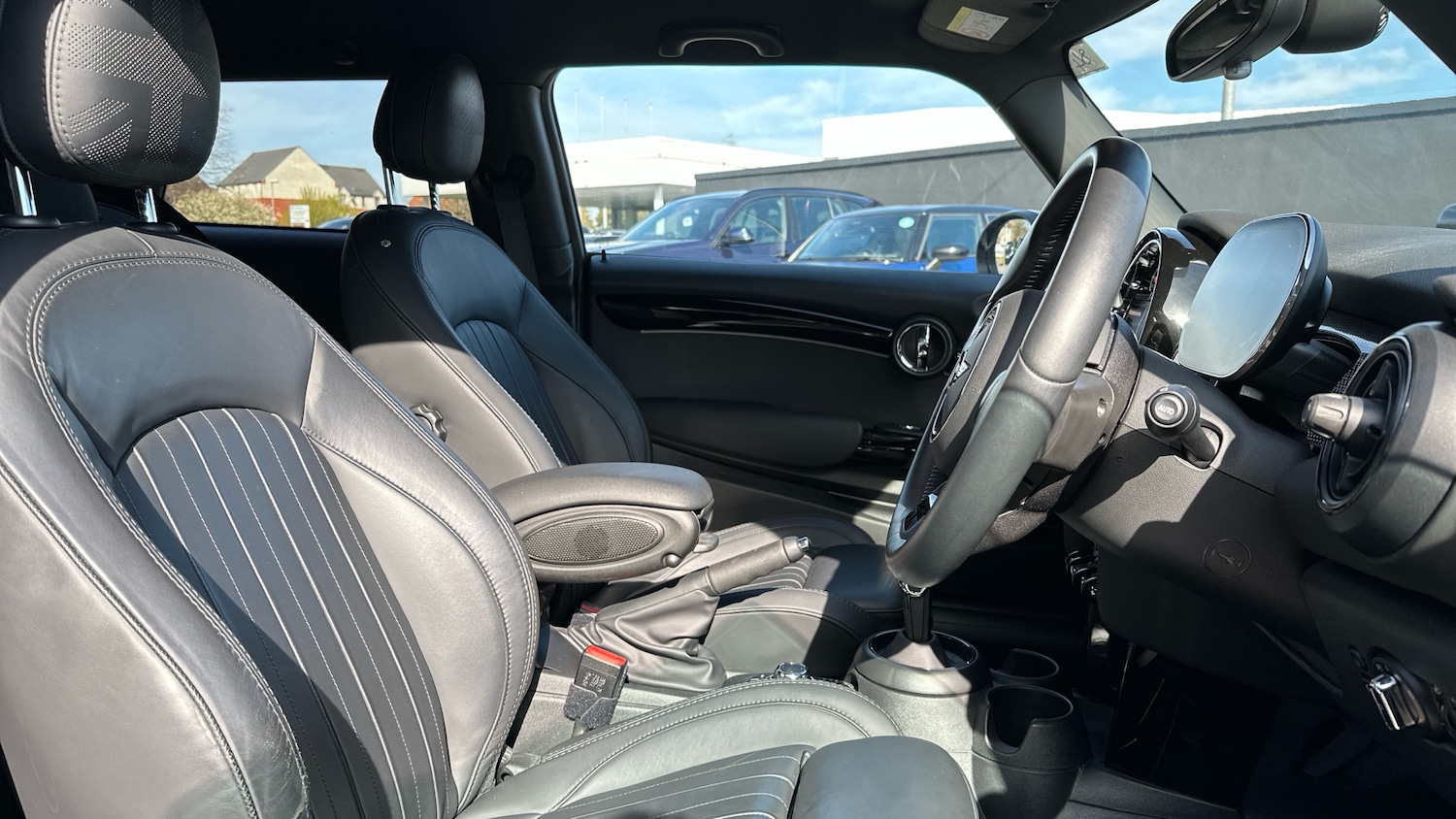 Used MINI Hatch 2023 for sale - 78175798: Photo 11