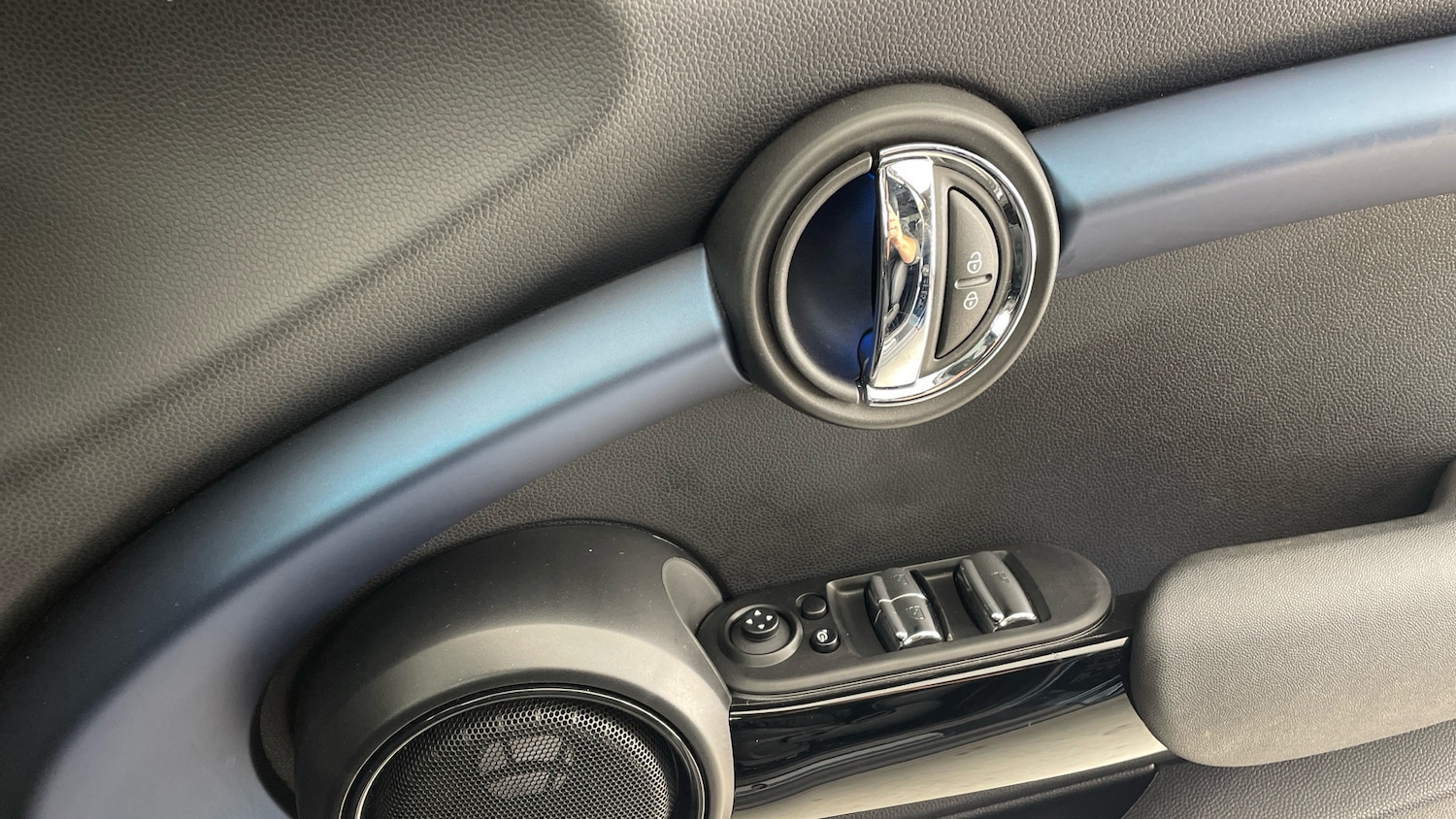 Used MINI Convertible 2020 for sale - 77103962: Photo 20