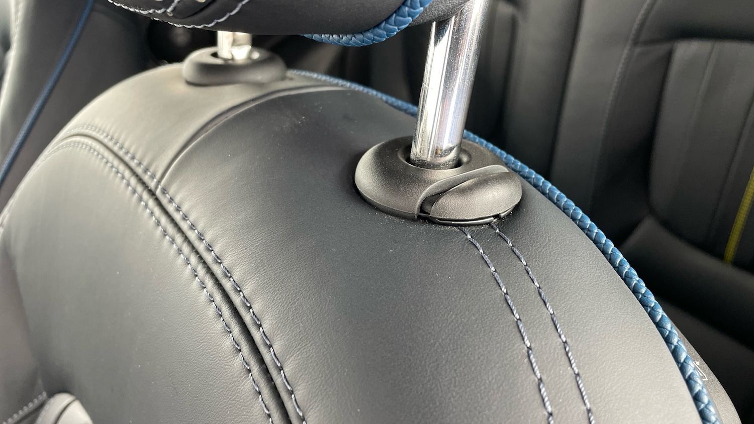 Used MINI Convertible 2020 for sale - 77103962: Photo 30