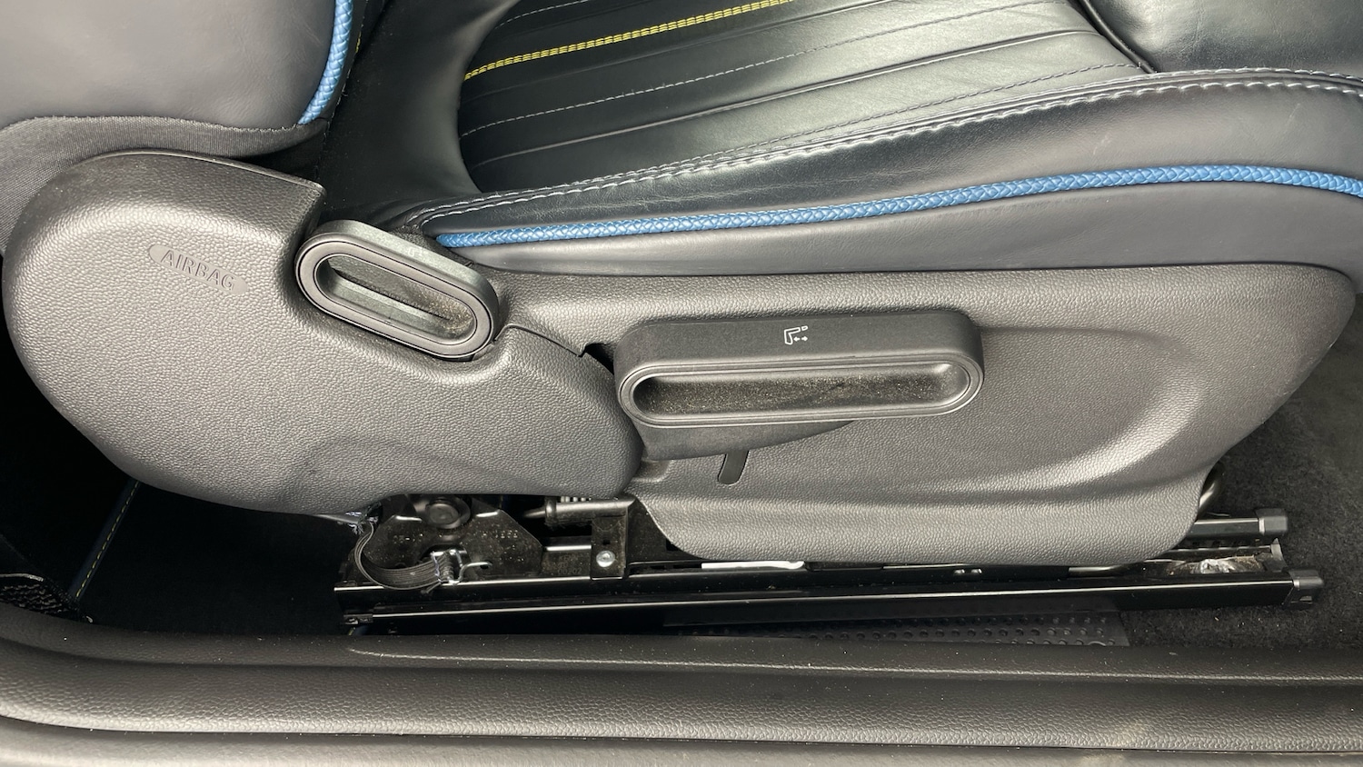 Used MINI Convertible 2020 for sale - 77103962: Photo 46