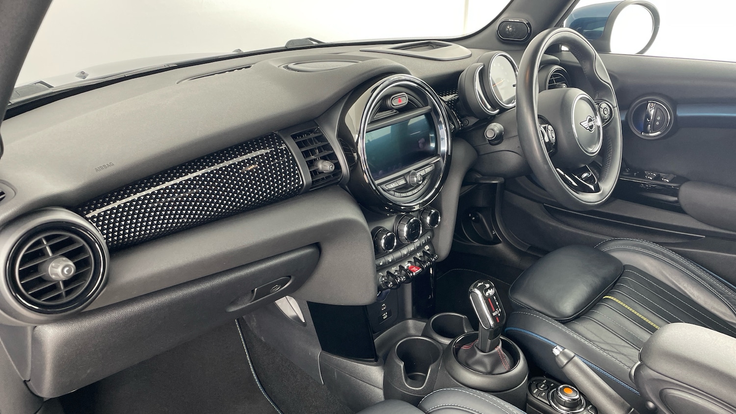 Used MINI Convertible 2020 for sale - 77103962: Photo 7