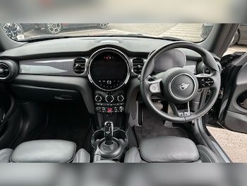 Used MINI Hatch 2023 for sale - 78408744: Photo