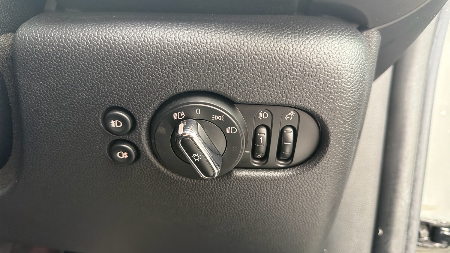 Used MINI Hatch 2018 for sale - 76564913: Photo 24