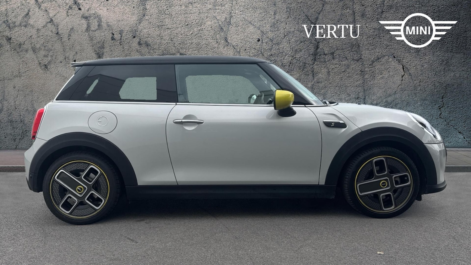 Used MINI Hatch 2022 for sale - 76146475: Photo 3