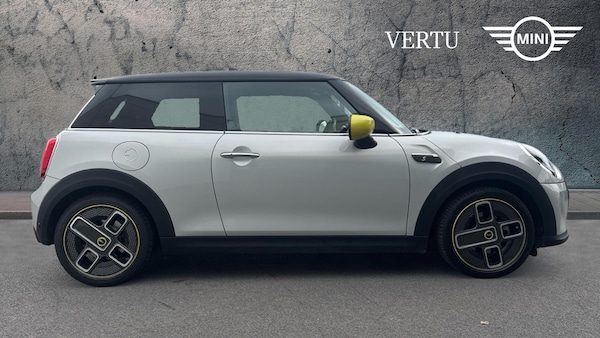 Used MINI Hatch 2022 for sale - 76146475: Photo 3
