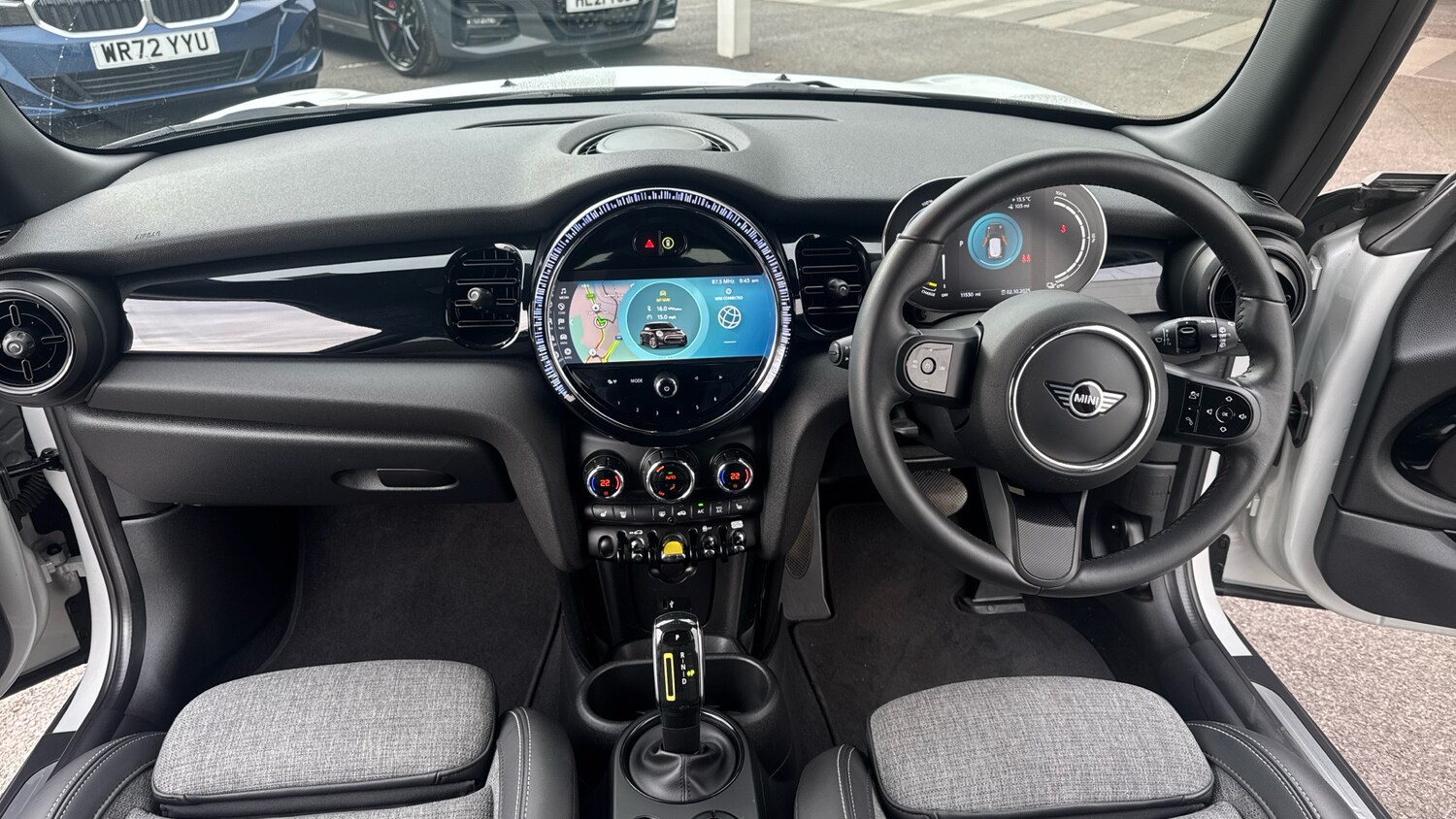 Used MINI Hatch 2022 for sale - 76146475: Photo 4