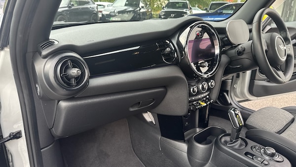 Used MINI Hatch 2022 for sale - 76146475: Photo 42