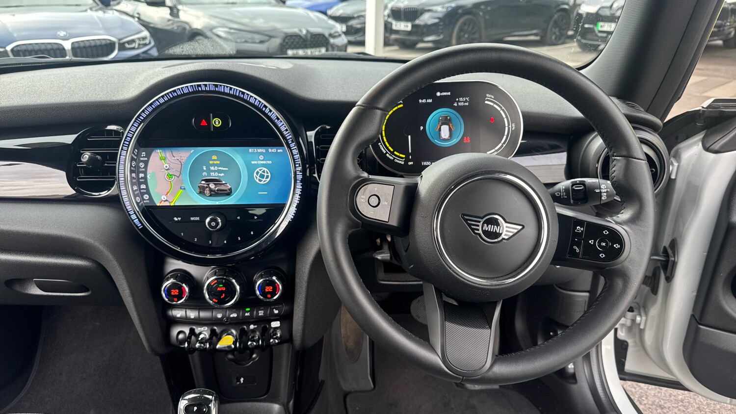 Used MINI Hatch 2022 for sale - 76146475: Photo 5