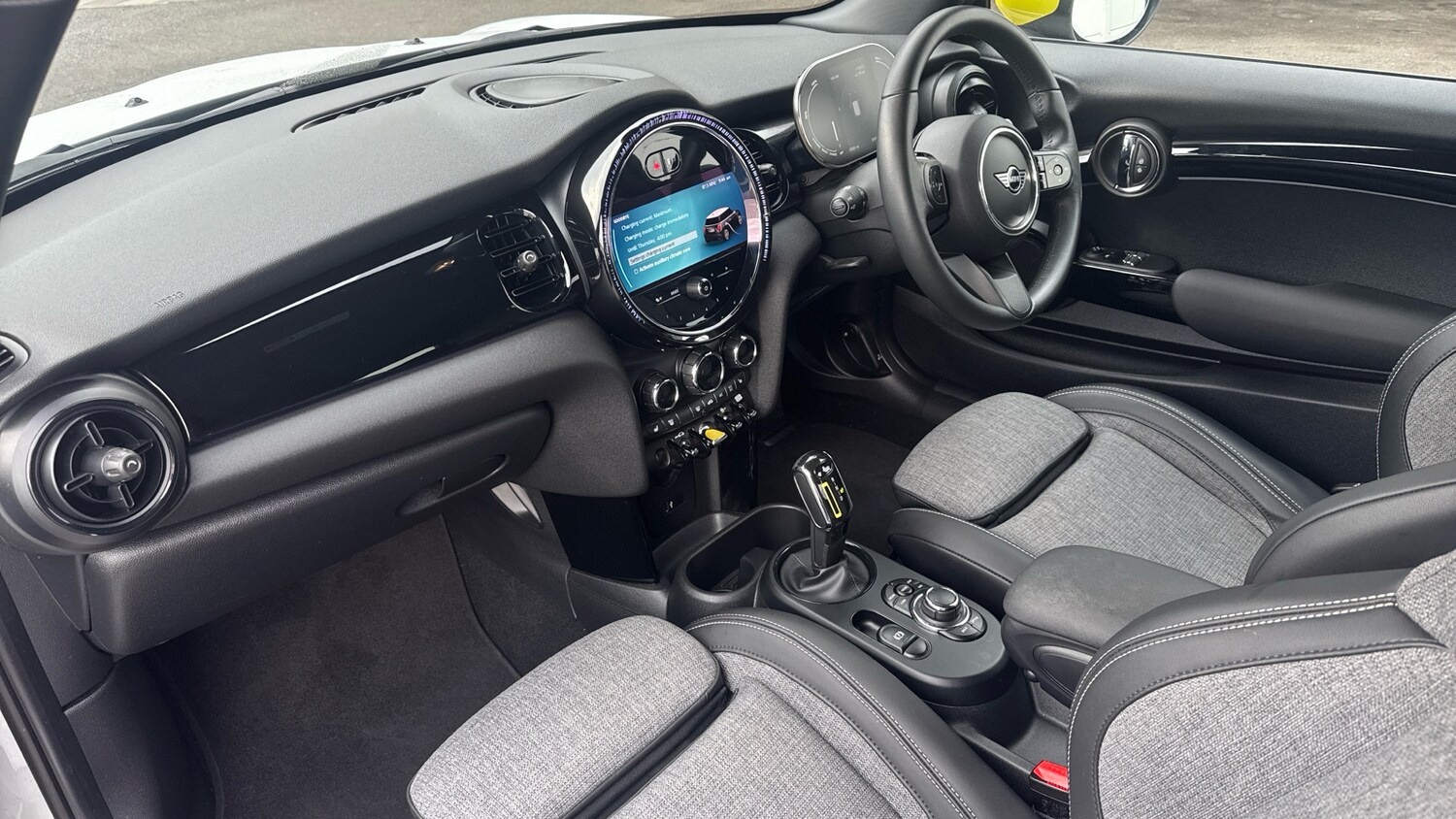 Used MINI Hatch 2022 for sale - 76146475: Photo 7