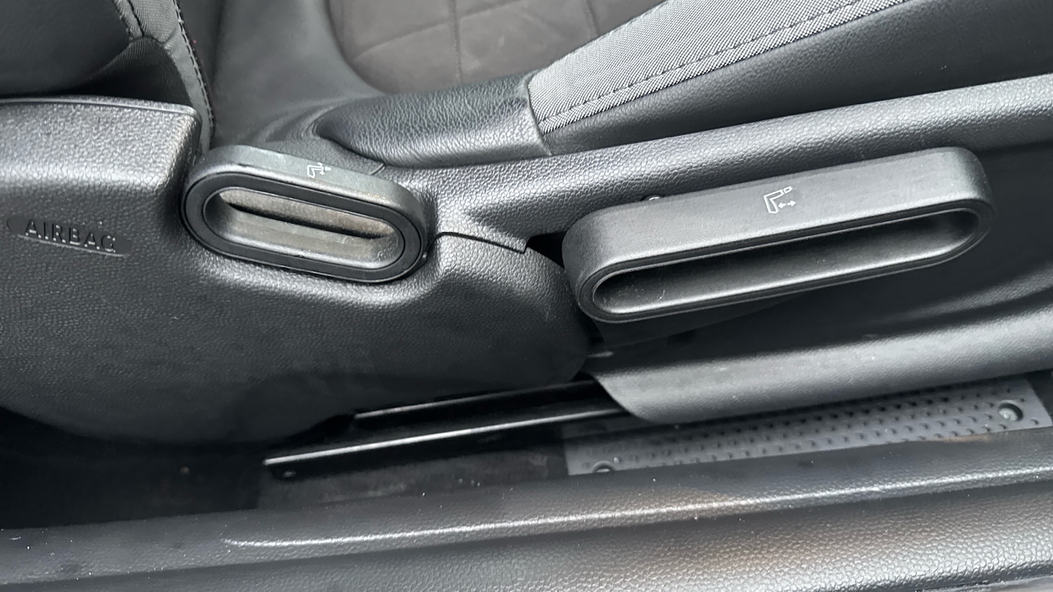 Used MINI Hatch 2022 for sale - 77197993: Photo 37