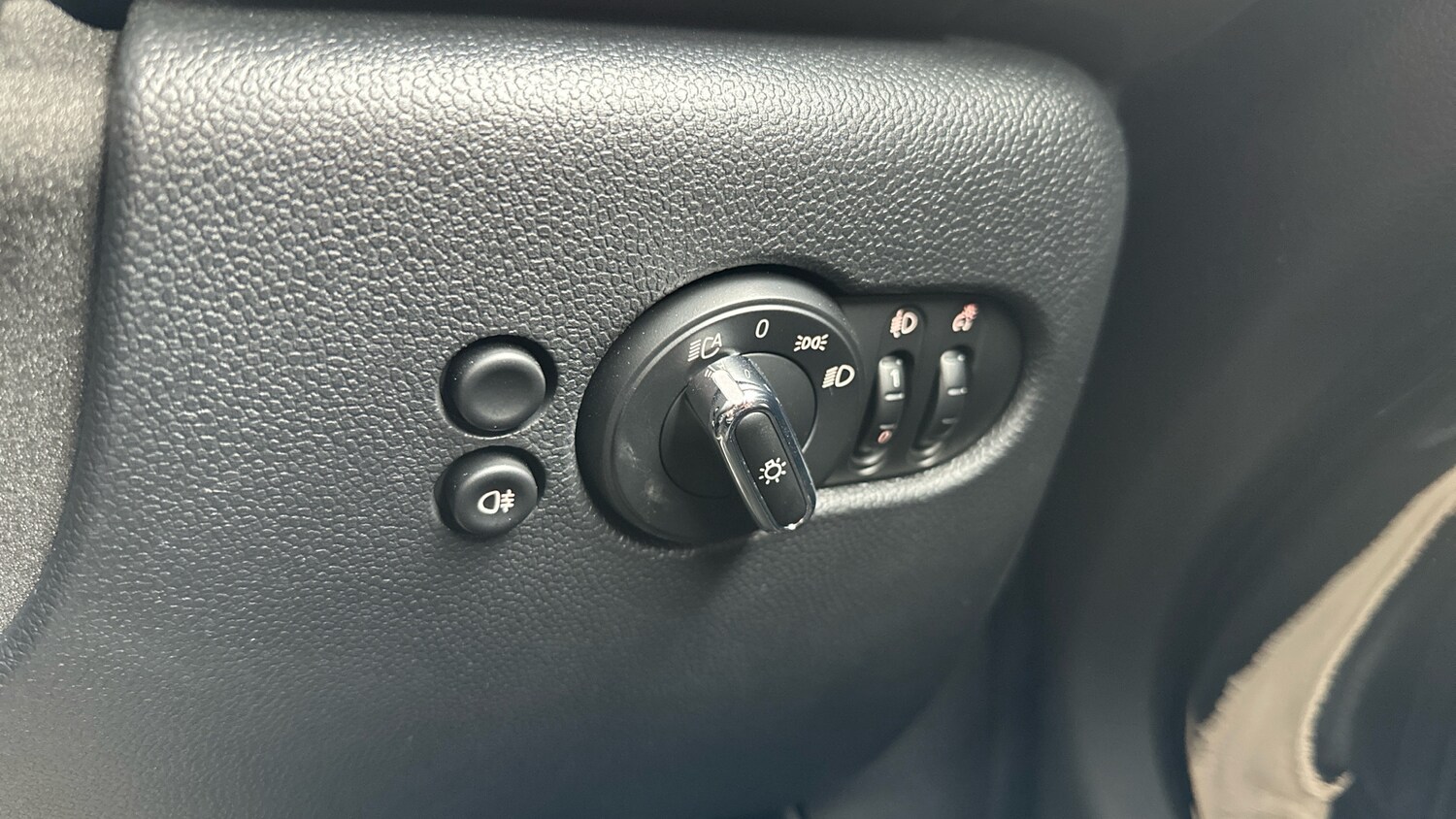 Used MINI Hatch 2021 for sale - 77830434: Photo 25