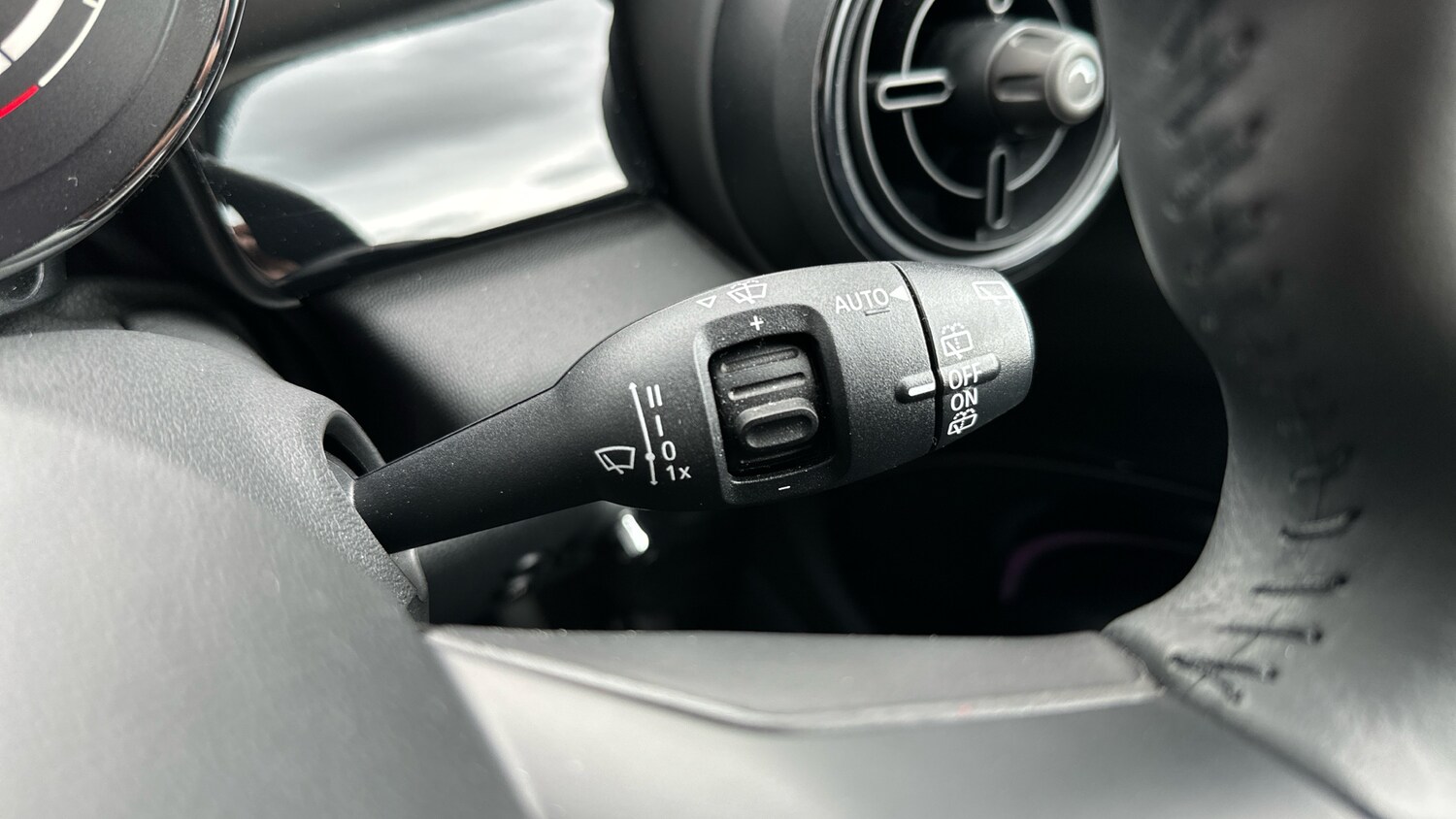 Used MINI Hatch 2021 for sale - 77830434: Photo 29