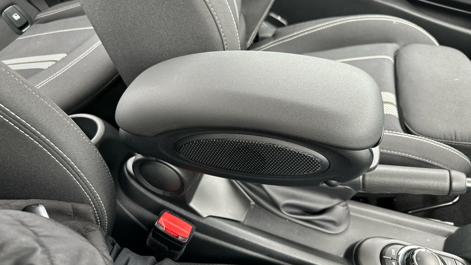 Used MINI Hatch 2021 for sale - 77830434: Photo 34