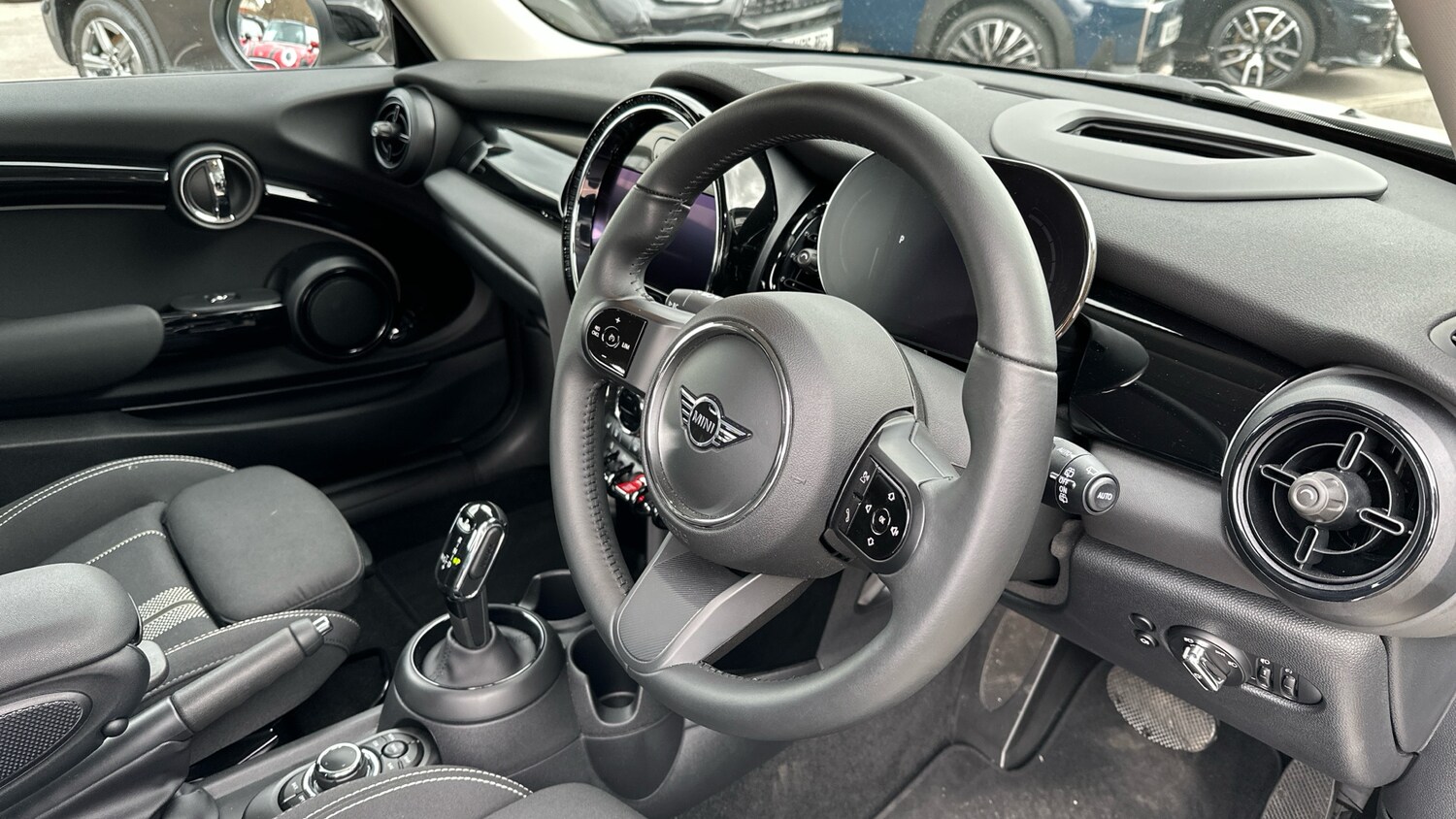 Used MINI Hatch 2021 for sale - 77830434: Photo 6