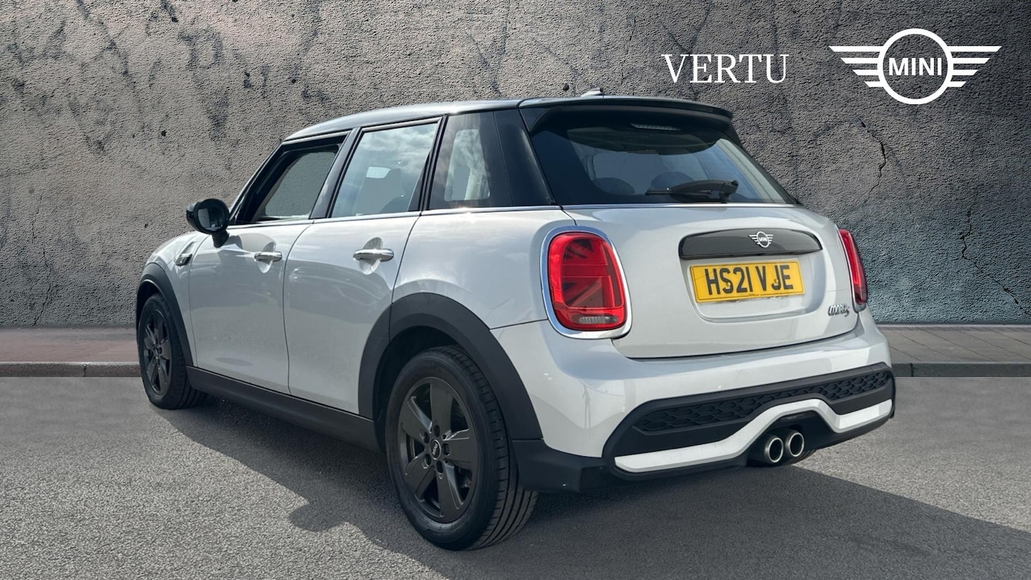 Used MINI Hatch 2021 for sale - 76638548: Photo 2