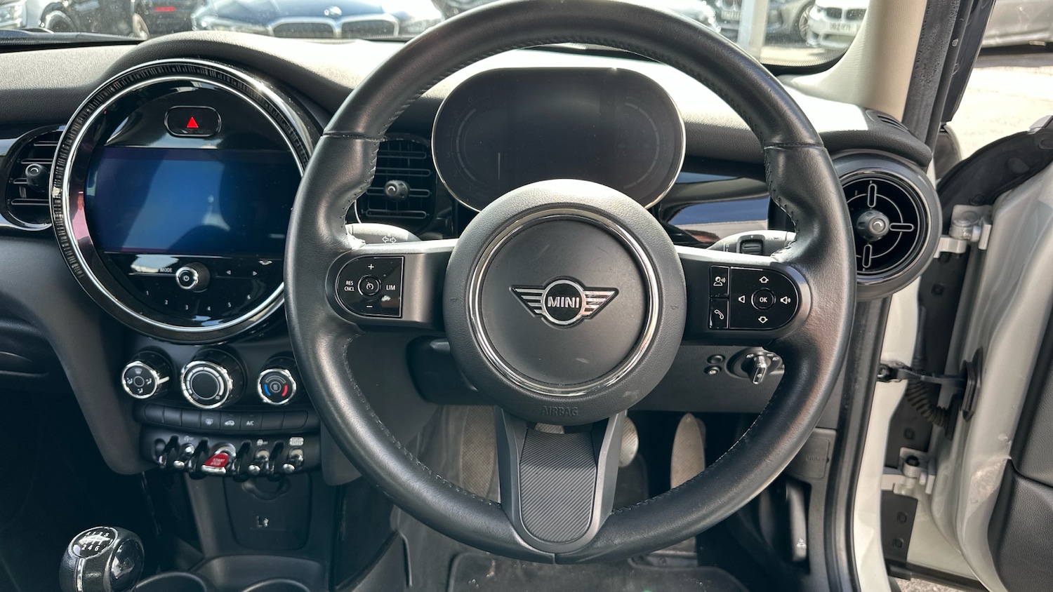 Used MINI Hatch 2021 for sale - 76638548: Photo 5