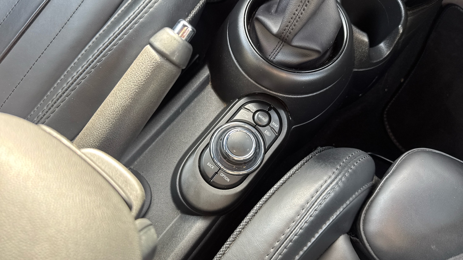 Used MINI Hatch 2022 for sale - 77715252: Photo 19