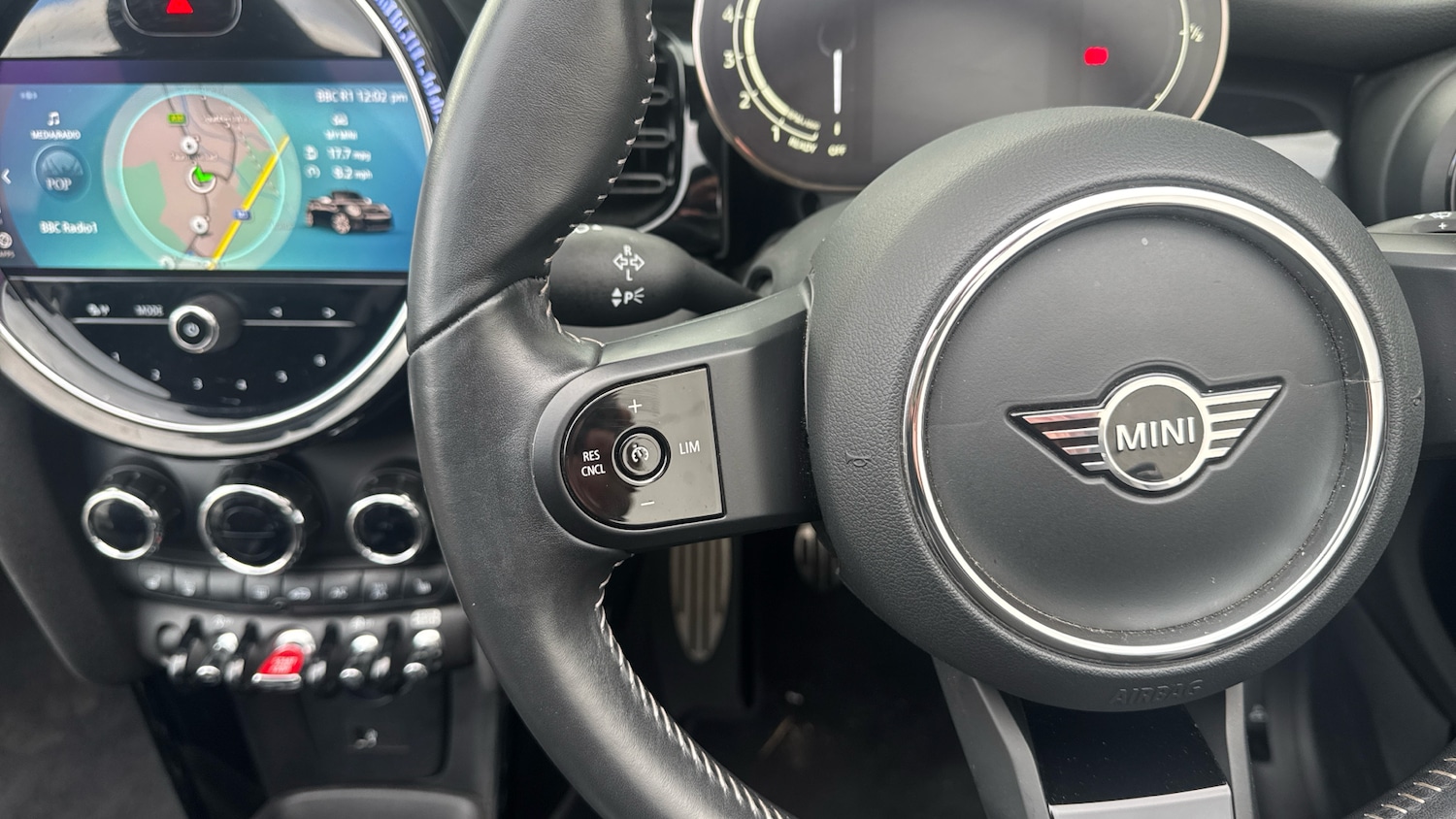 Used MINI Convertible 2021 for sale - 76682287: Photo 17