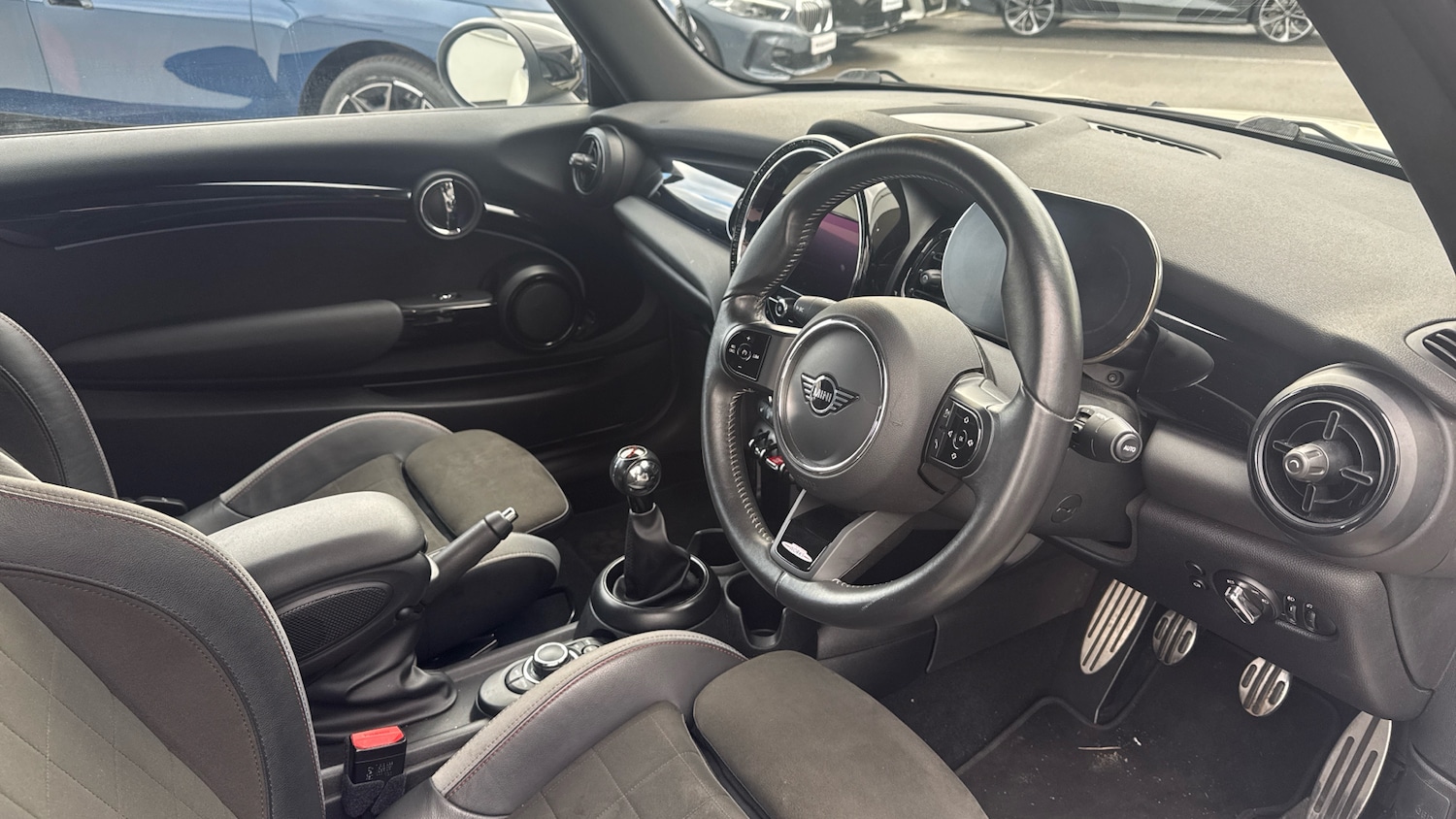 Used MINI Convertible 2021 for sale - 76682287: Photo 6