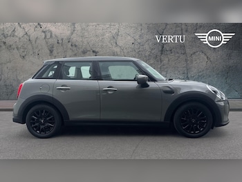 Used MINI Hatch 2021 for sale - 75872890: Photo