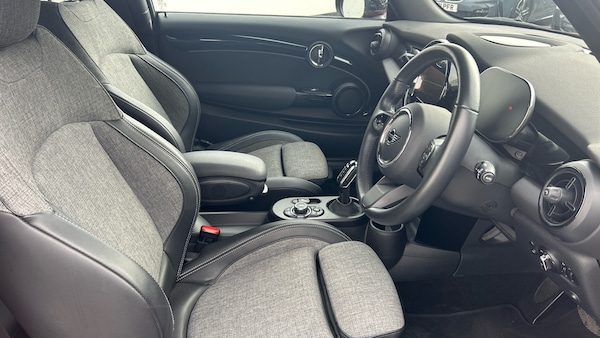 Used MINI Hatch 2022 for sale - 76230838: Photo 11