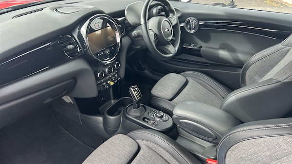 Used MINI Hatch 2022 for sale - 76230838: Photo 7