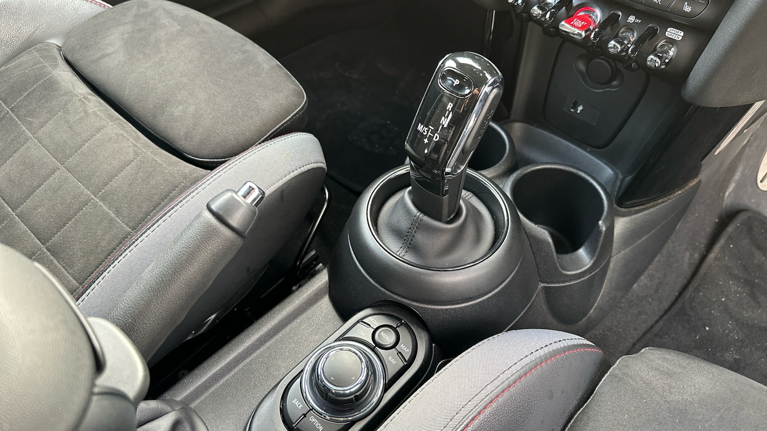 Used MINI Hatch 2022 for sale - 76968351: Photo 10