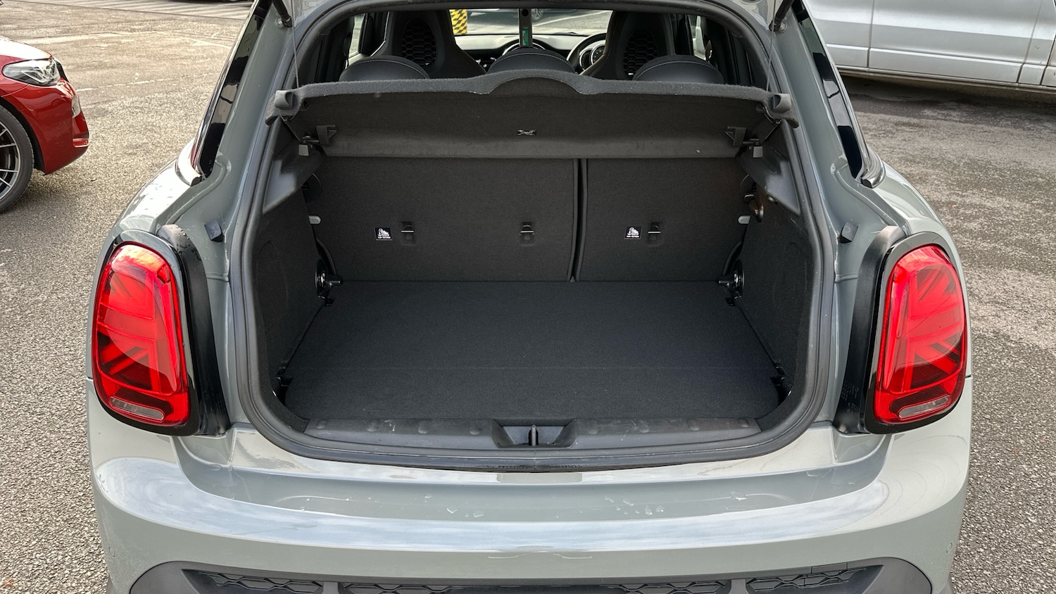 Used MINI Hatch 2022 for sale - 76968351: Photo 13