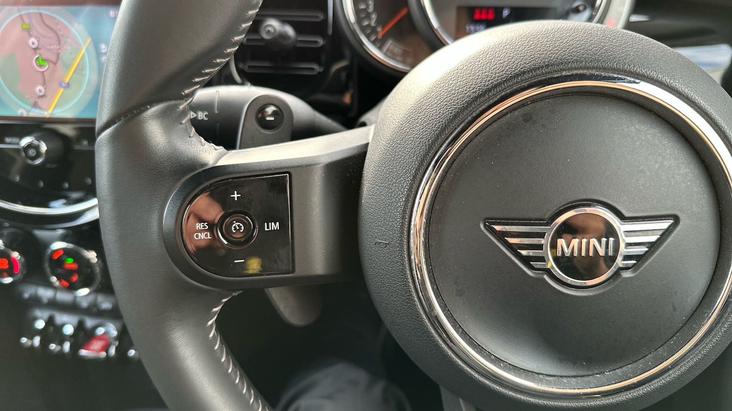 Used MINI Hatch 2022 for sale - 76968351: Photo 17