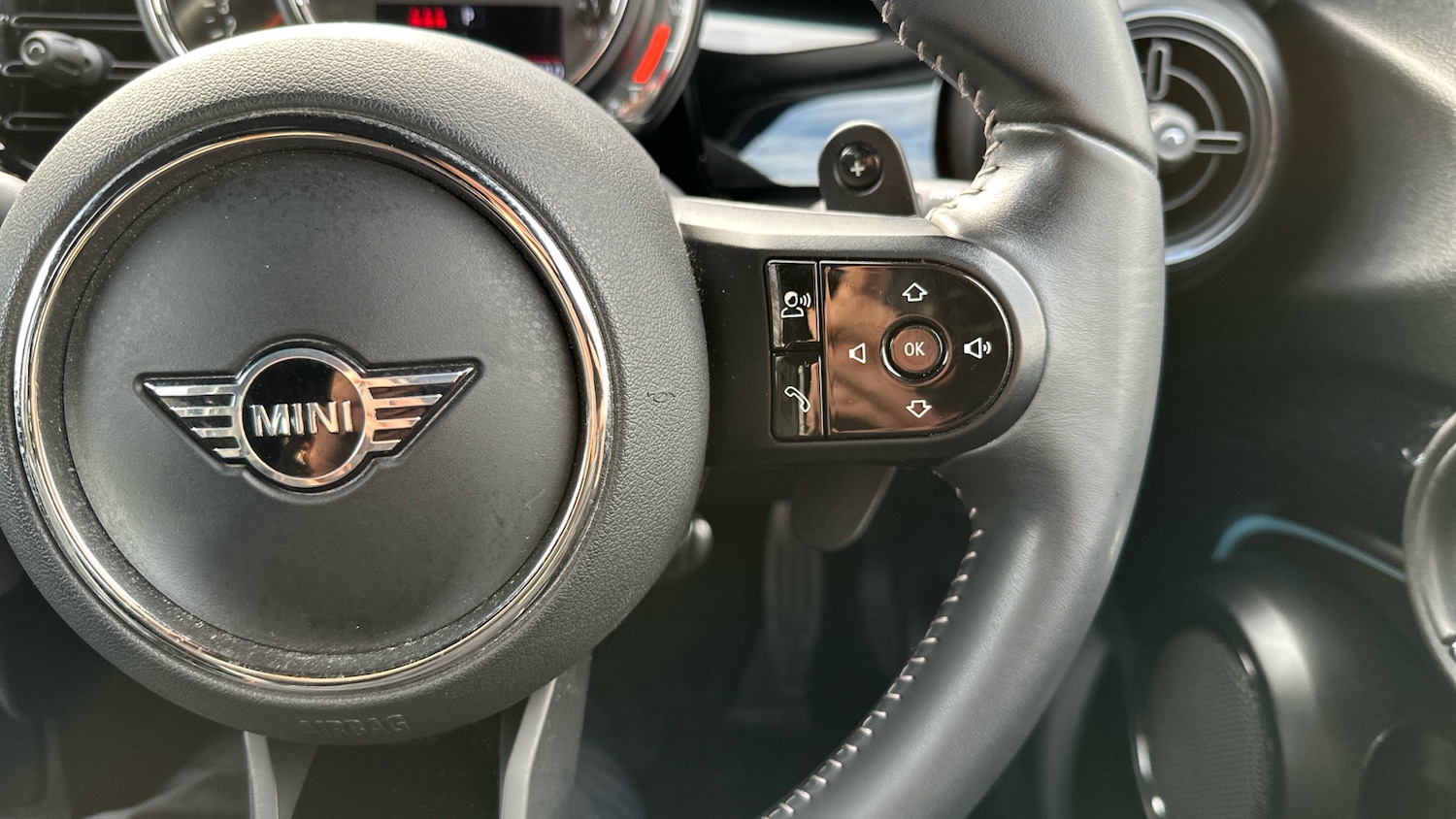 Used MINI Hatch 2022 for sale - 76968351: Photo 18