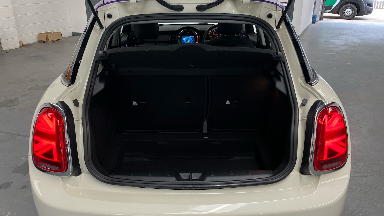 Used MINI Hatch 2020 for sale - 77493197: Photo 13