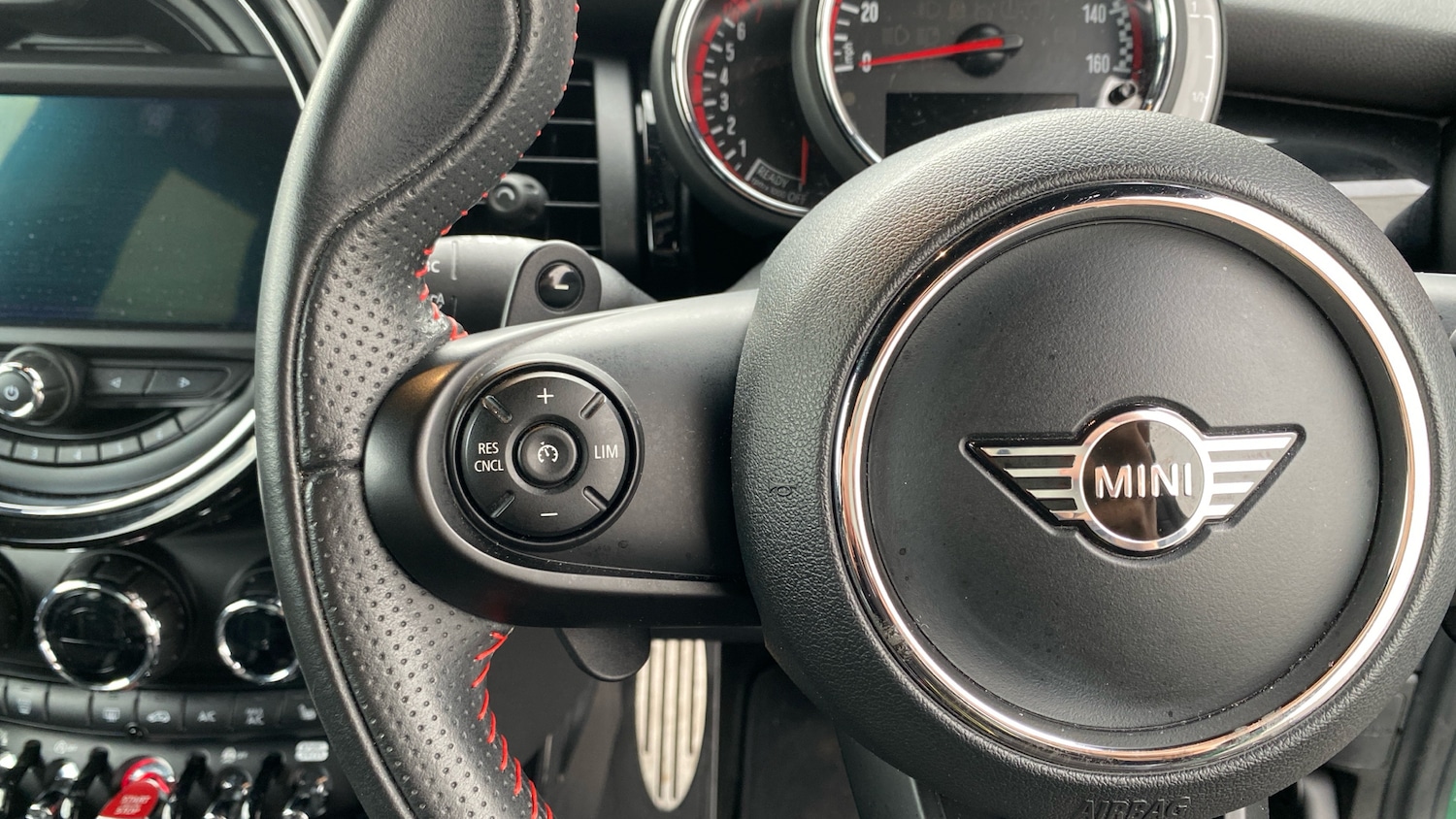 Used MINI Hatch 2020 for sale - 76320010: Photo 17