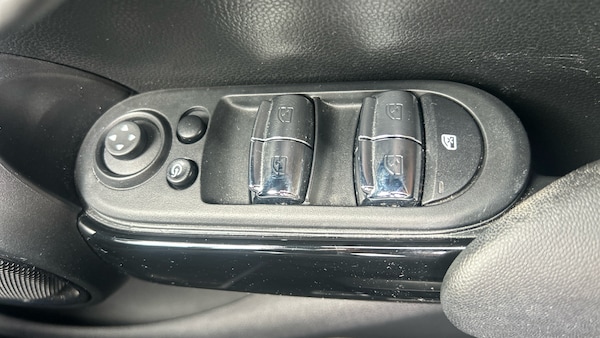 Used MINI Hatch 2022 for sale - 76231548: Photo 24