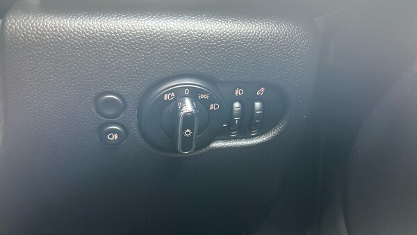 Used MINI Hatch 2022 for sale - 76231548: Photo 25