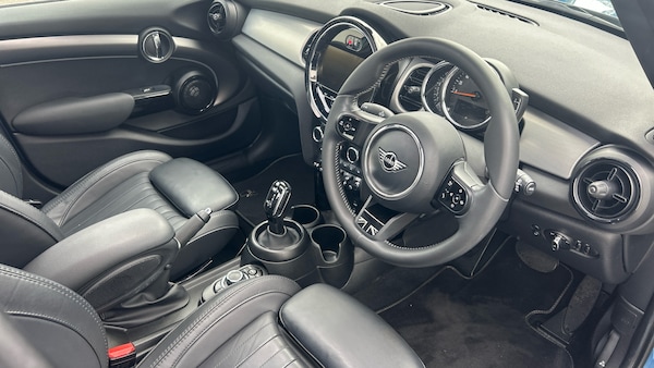 Used MINI Hatch 2022 for sale - 76231548: Photo 6