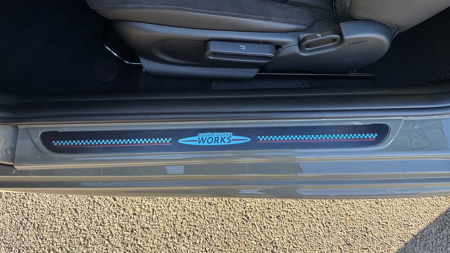 Used MINI Hatch 2019 for sale - 77195666: Photo 40