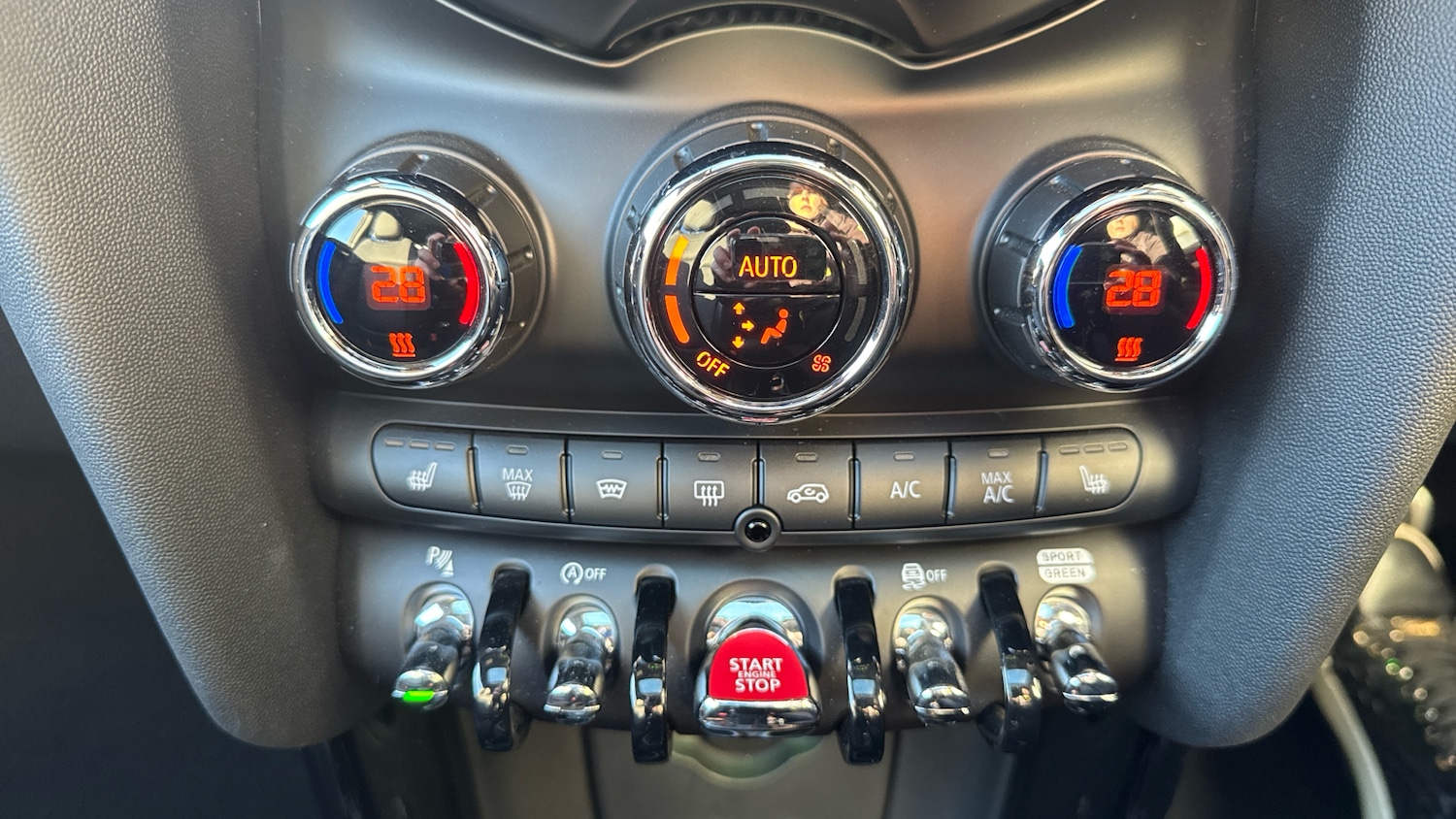 Used MINI Hatch 2019 for sale - 77195666: Photo 48