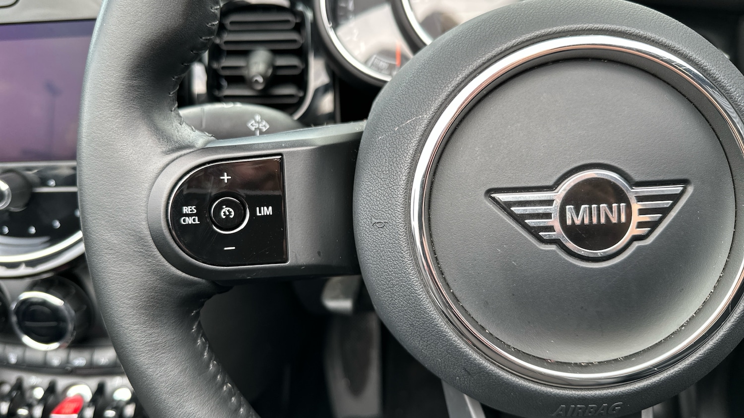 Used MINI Convertible 2022 for sale - 78143678: Photo 17