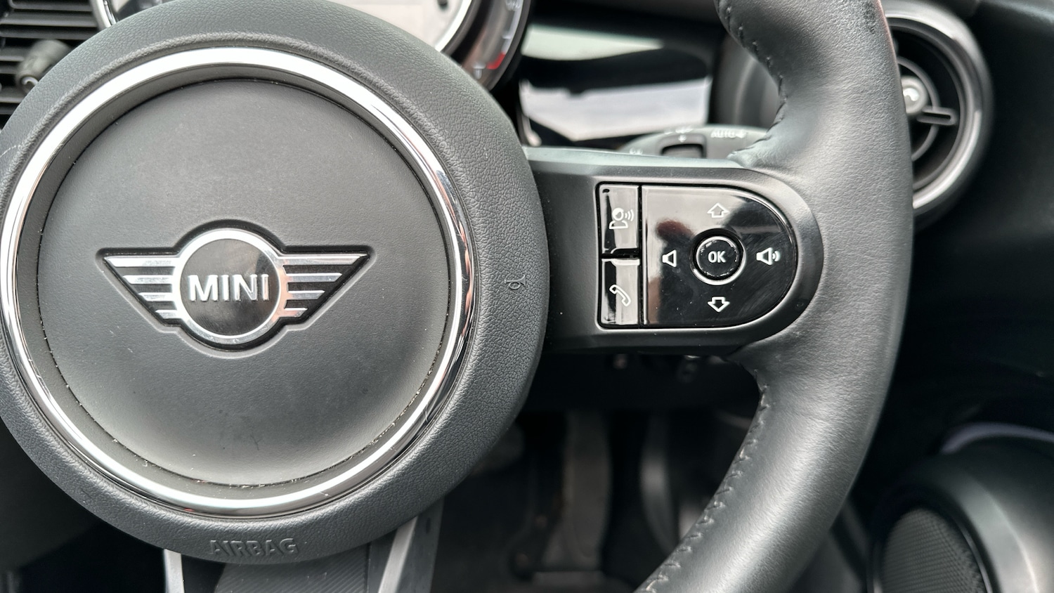 Used MINI Convertible 2022 for sale - 78143678: Photo 18