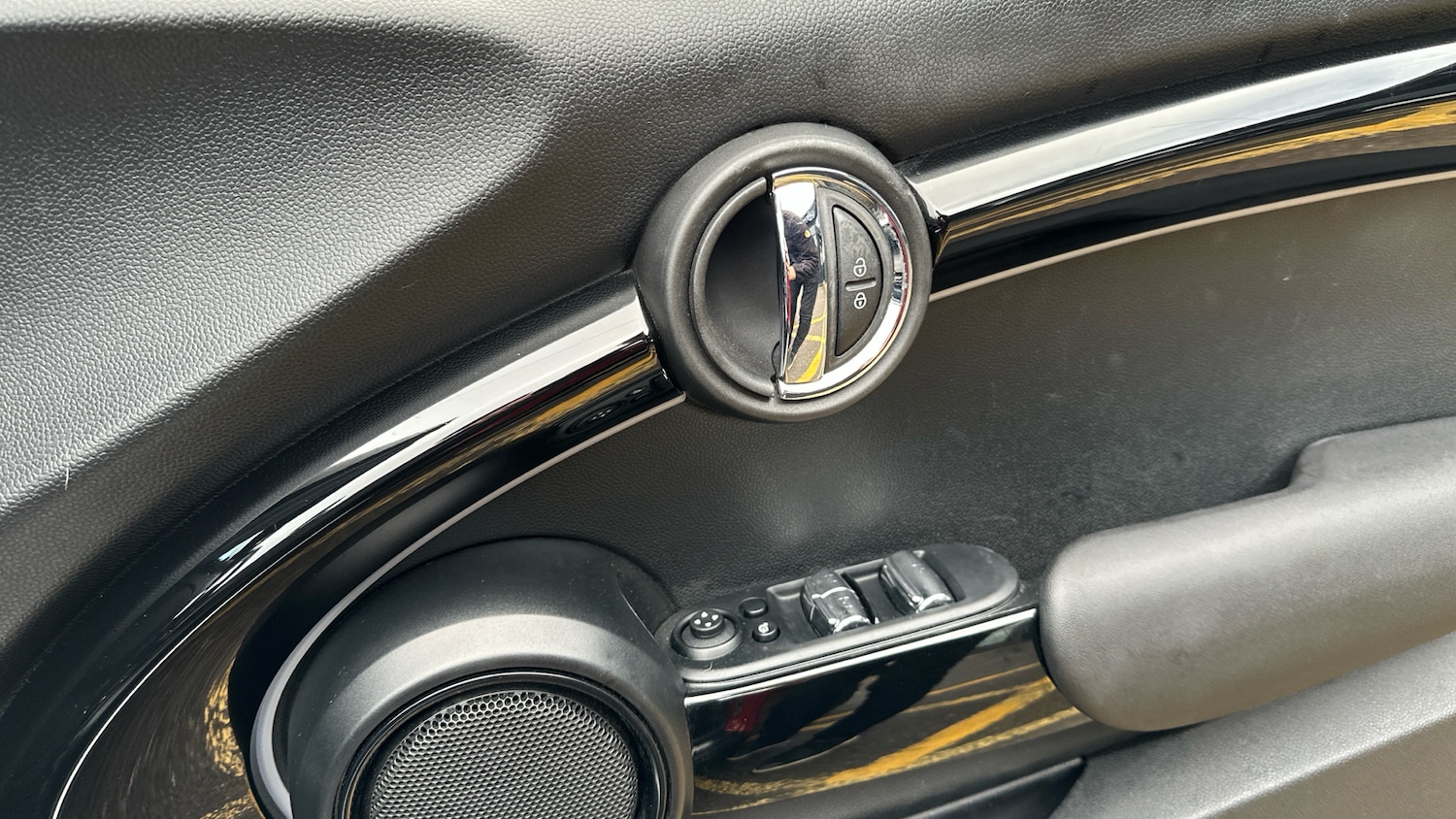 Used MINI Convertible 2022 for sale - 78143678: Photo 20