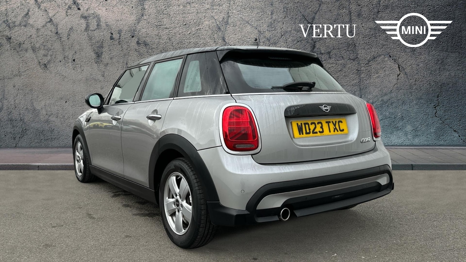 Used MINI Hatch 2023 for sale - 77774351: Photo 2