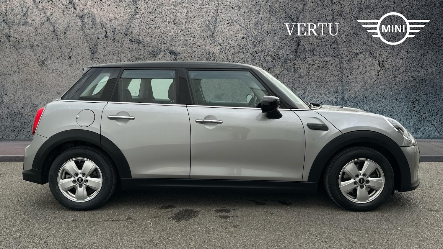 Used MINI Hatch 2023 for sale - 77774351: Photo 3