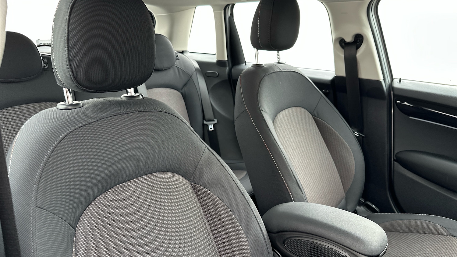 Used MINI Hatch 2023 for sale - 77774351: Photo 42