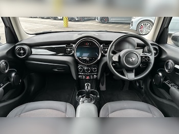 Used MINI Hatch 2023 for sale - 77774351: Photo