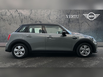 Used MINI Hatch 2022 for sale - 77998229: Photo