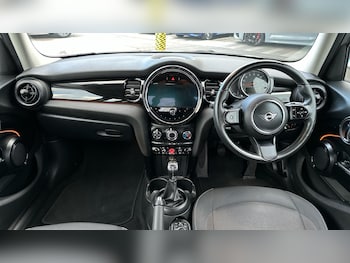 Used MINI Hatch 2022 for sale - 77998229: Photo