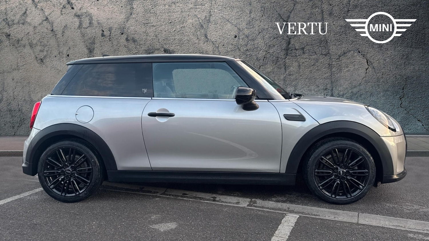 Used MINI Hatch 2023 for sale - 77033355: Photo 3